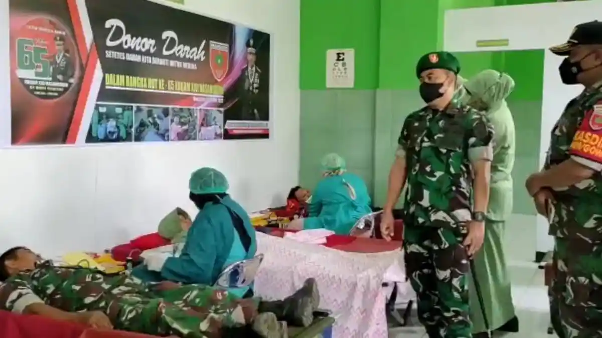 Target 250, Kodim 1409 Gowa Gelar Donor Darah Dalam Rangka HUT Ke-65 Kodam XIV Hasanuddin