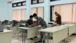 KORUPSI-LAPTOP-DI-POLTEKKES.jpg