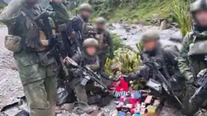 CAPTION-uk-senapan-angin-pana-ps-TNI-Papua.jpg