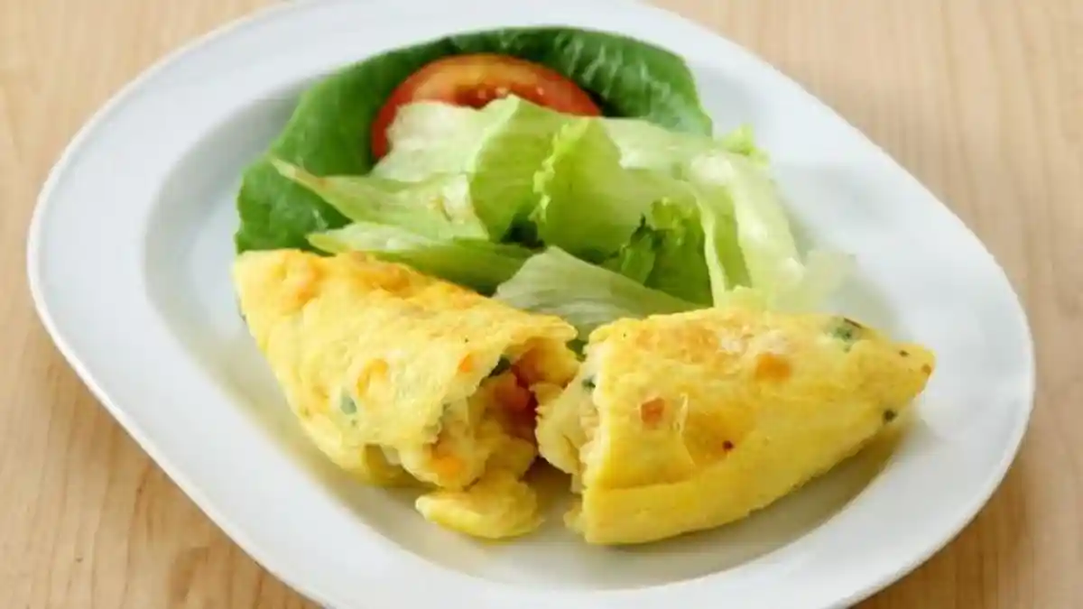Resep Omelet Gulung, Menu Sarapan dengan Isian Beragam yang Paling Ditunggu Keluarga