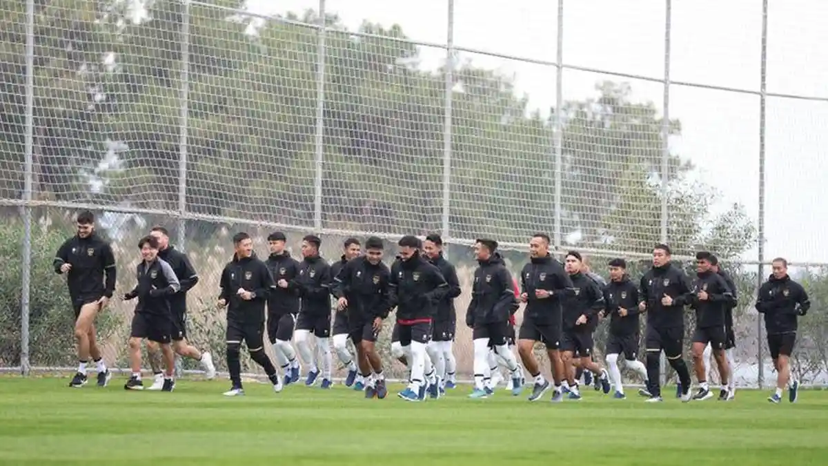 Siap Runtuhkan Lini Pertahanan Lawan, Timnas Indonesia Latihan Passing Pendek