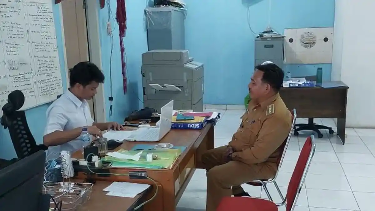 Kesalahan Input Nama Timbulkan Konflik, Plt Camat Sitalasari Kembalikan Uang Honor ke Pihak Tol