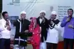 Adiba Khanza Az Zahra featuring Opick