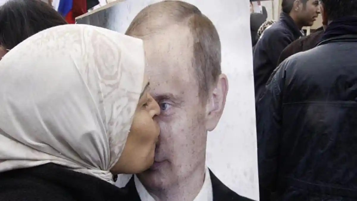Presiden Rusia Keluarkan Dekrit Berisi Sanksi Ekonomi untuk Turki