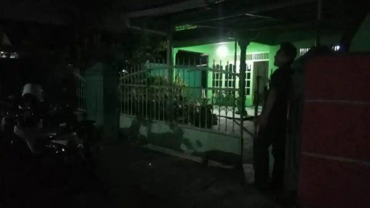 Diduga Terlibat Teroris Jaringan JAD, Bapak dan Anaknya di Bali Ditangkap Densus 88