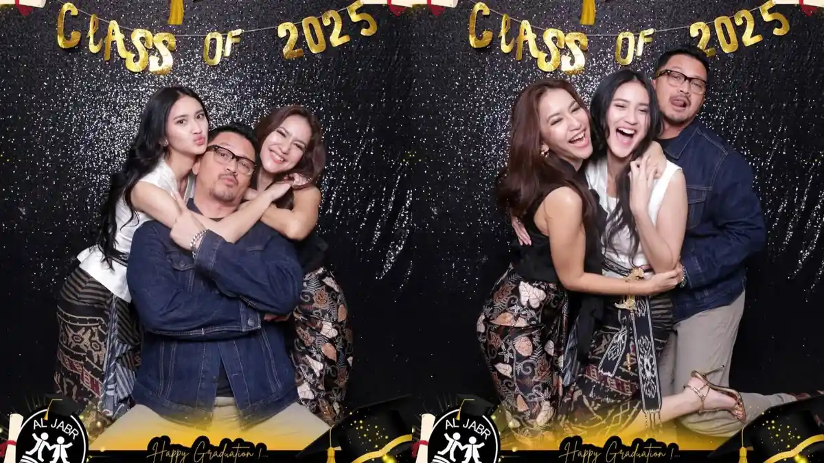 5 Momen Ferry Maryadi & Mantan Istri Hadiri Kelulusan Harleyava Princy ...