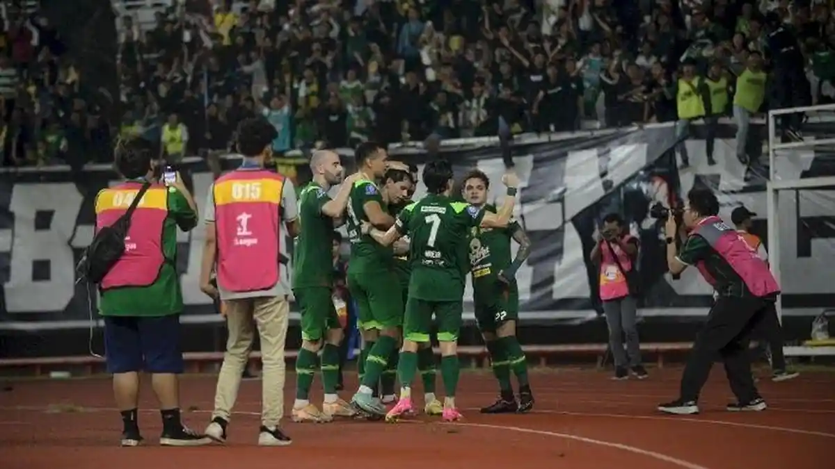 Berita Persebaya Surabaya Hari Ini Usai Menang Telak atas Arema, Besok Lawan PSBS Biak