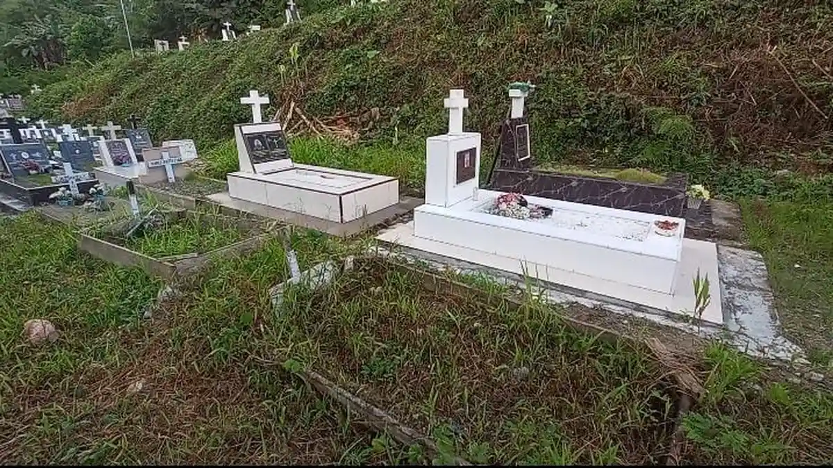 2 Tahun Pandemi Merebak, Kini Kondisi Makam Covid-19 di Ambon Tak Terurus