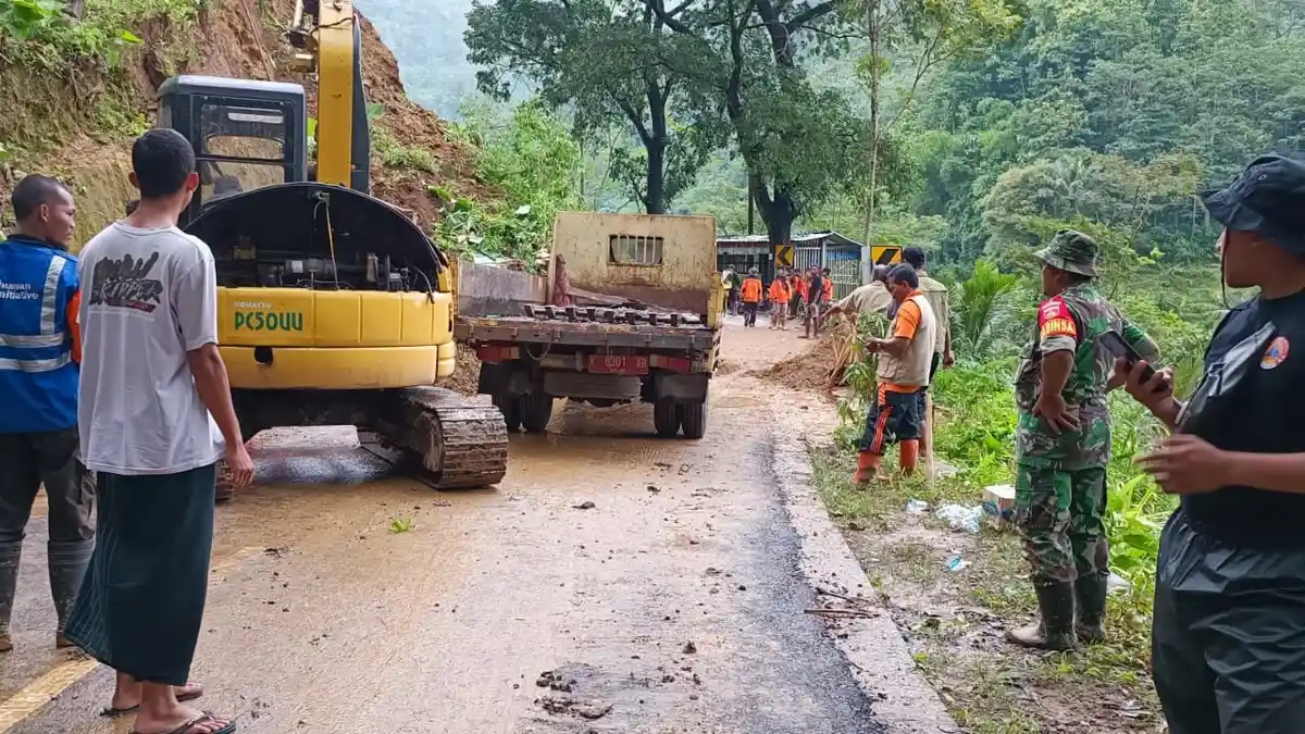 Muncul Retakan Tanah setelah Bencana Longsor di Rahtawu, BPBD Kudus: Retakan Baru, 15 Meter
