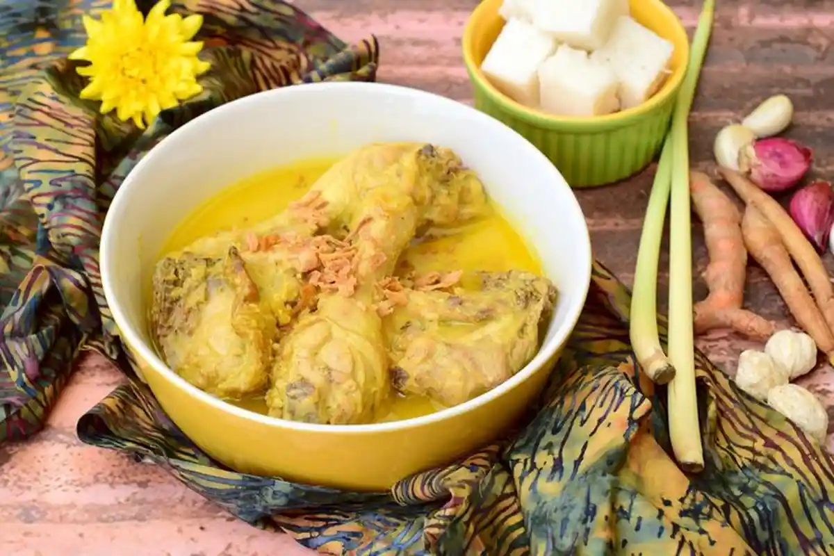 Resep Bumbu Opor Ayam Khas Rumahan, Menu Andalan untuk Lebaran Nanti