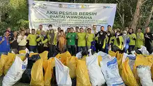 Peringati-Hari-Lingkungan-Hidup-Sedunia-PLN-Nusantara-Power-Services-Bersih-bersih-Pantai-di-Konawe.jpg