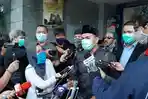 kuasa-hukum-rizieq-shihab-aziz-yanuar-selasa-7122020.jpg