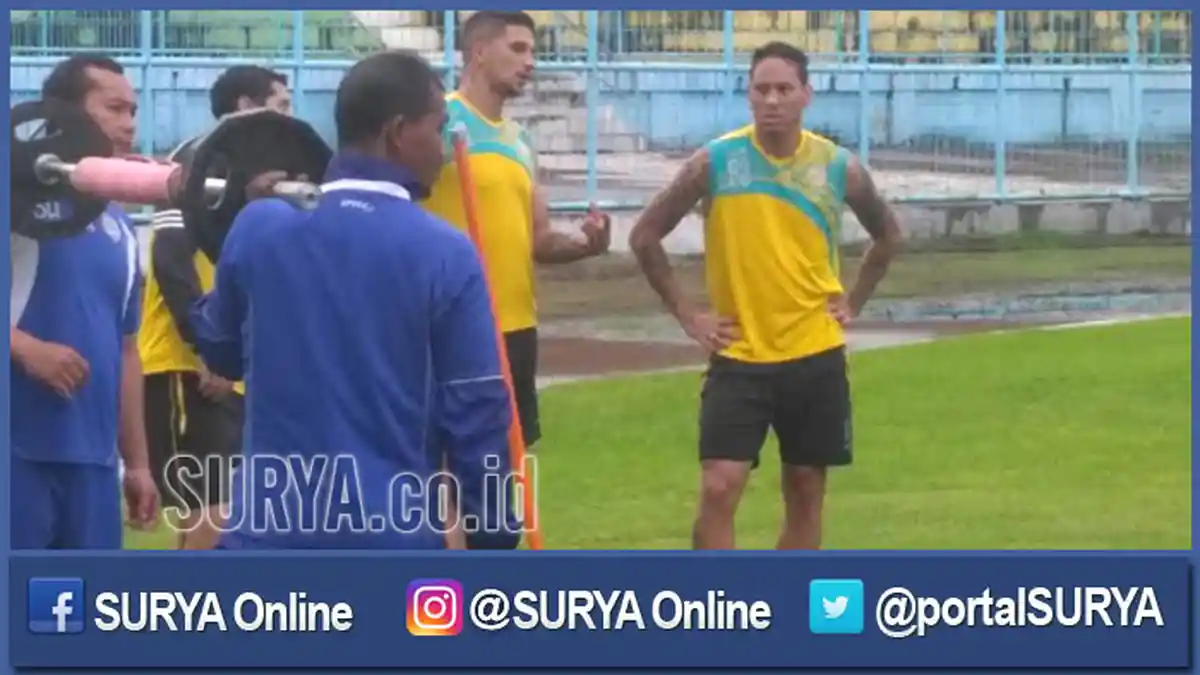 Latihan Perdana, Juan Pablo Pino terlihat masih Kelelahan