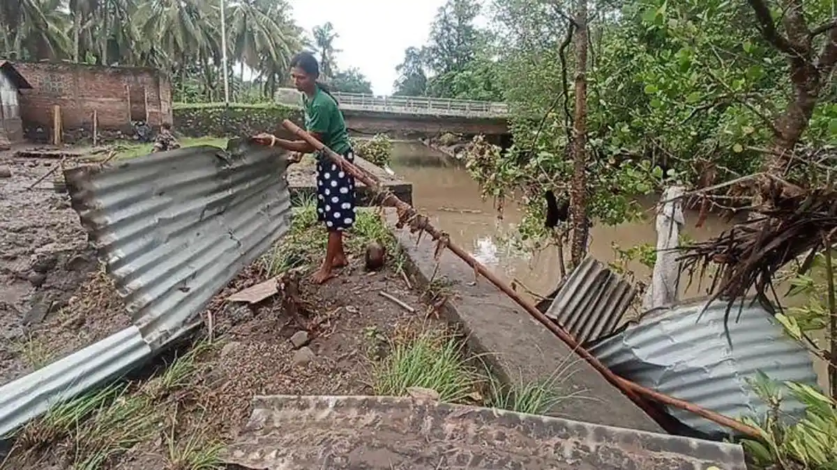 Bencana Banjir Di Talibura Sikka, 3 Rumah Warga Hanyut Terbawa Arus 