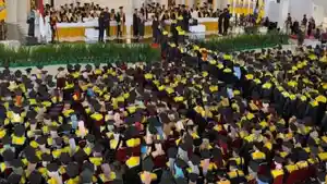 mahasiswa-Universitas-Halu-Oleo-atau-UHO-Kendari-Sulawesi-Tenggara-wisuda.jpg