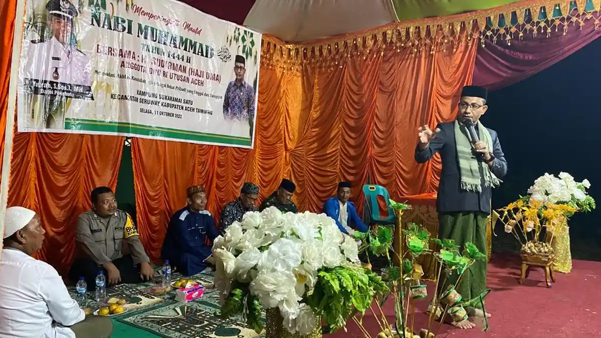 Haji Uma Jadi Penceramah Maulid Nabi Muhammad SAW di Aceh Tamiang
