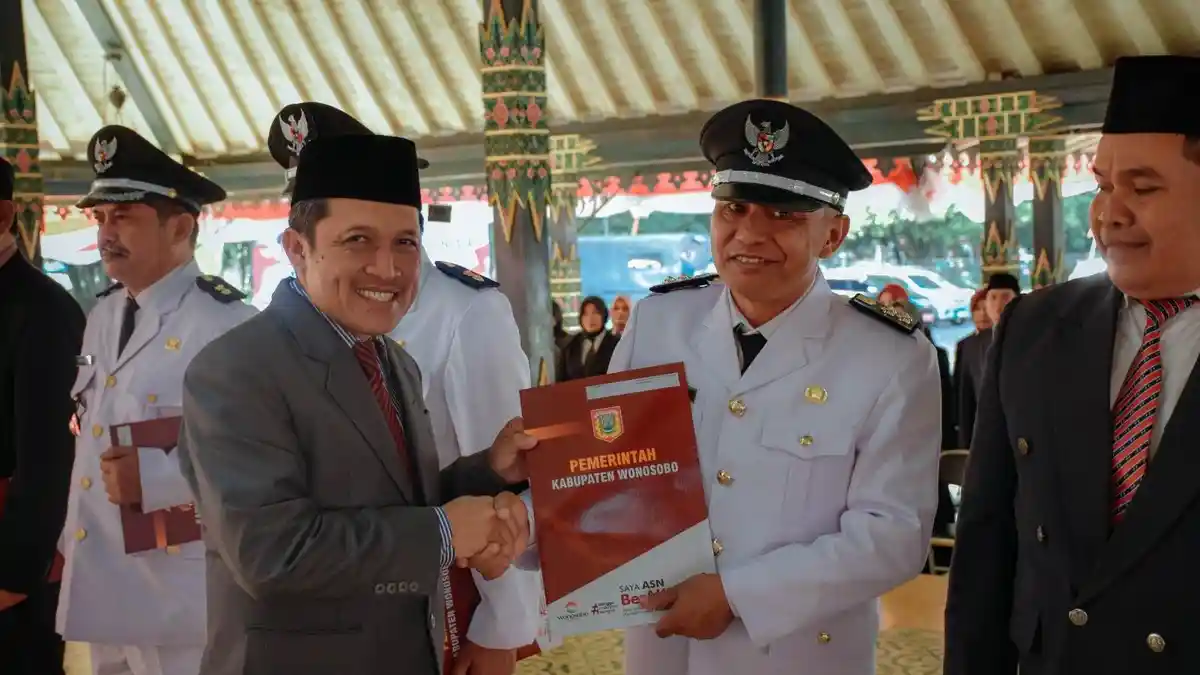 Lantik Sejumlah Pejabat Manajerial dan Kepala Sekolah, Ini Pesan Bupati Afif 