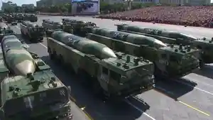 parade-rudal-balistik-china-35.jpg