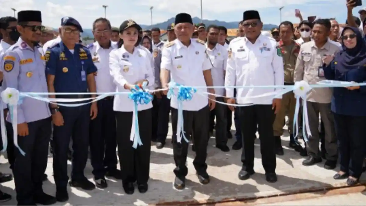 Gubernur Maluku Utara Sherly Laos Resmikan Pelabuhan Sofifi