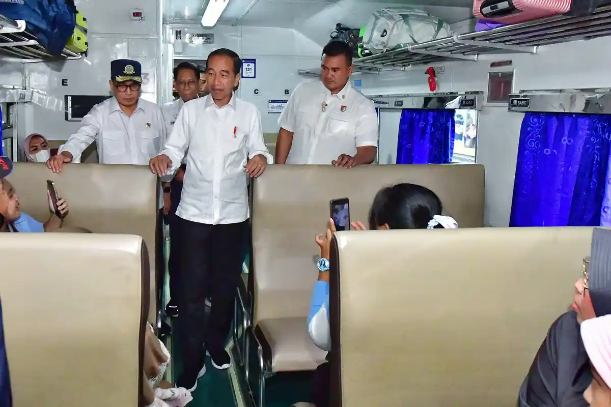 Presiden Jokowi ke Medan, Kunjungi Anak dan Cucu di Hari Kedua Lebaran Idul Fitri
