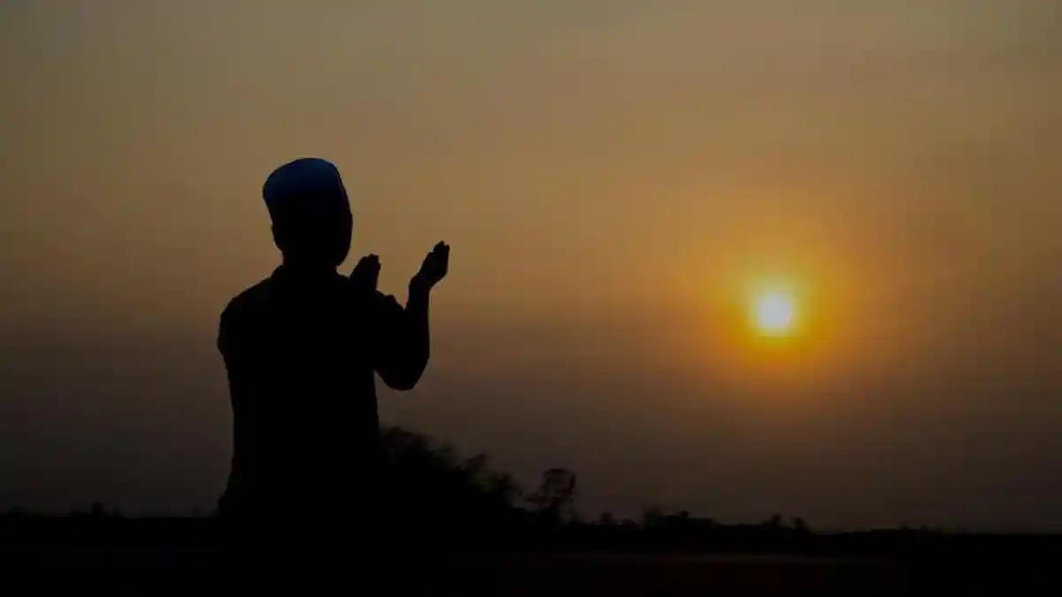 Bacaan Doa 10 Hari Kedua Ramadan 2026, Amalan Fase Maghfirah Agar Dosa Diampuni Allah SWT