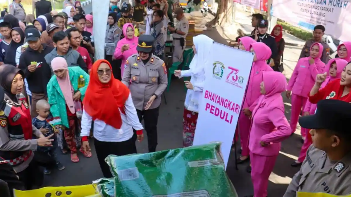 Memeriahkan HUT ke-80 RI, Polres Lumajang Gelar Pasar Murah, Ada Beras Seharga Rp 11 Ribu per Kg