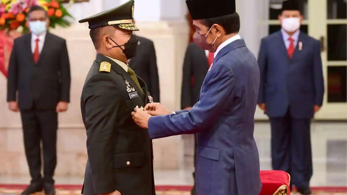 KSAD Jenderal TNI Dudung Abdurachman Bicara Manajemen Anggaran Pada Hari Pertama Dinas