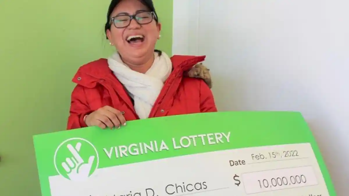 So Sweet! Ibu Rumah Tangga Ini Dapat Hadiah Hari Valentine Tiket Lotere Rp 143 Miliar!