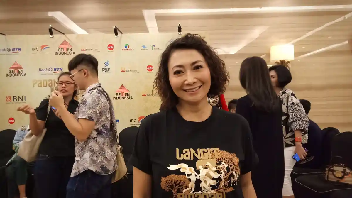 Berdoa Bisa Tampil Lagi di Teater, Indy Barends Malah Stres Diajak Main Langit 7 Bidadari