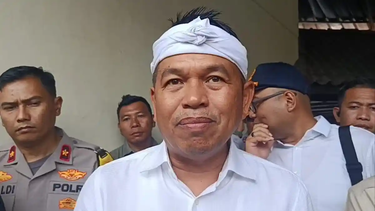 Disindir “Shut Up KDM”, Dedi Mulyadi Justru Beri Respons Menohok soal Persib Bandung