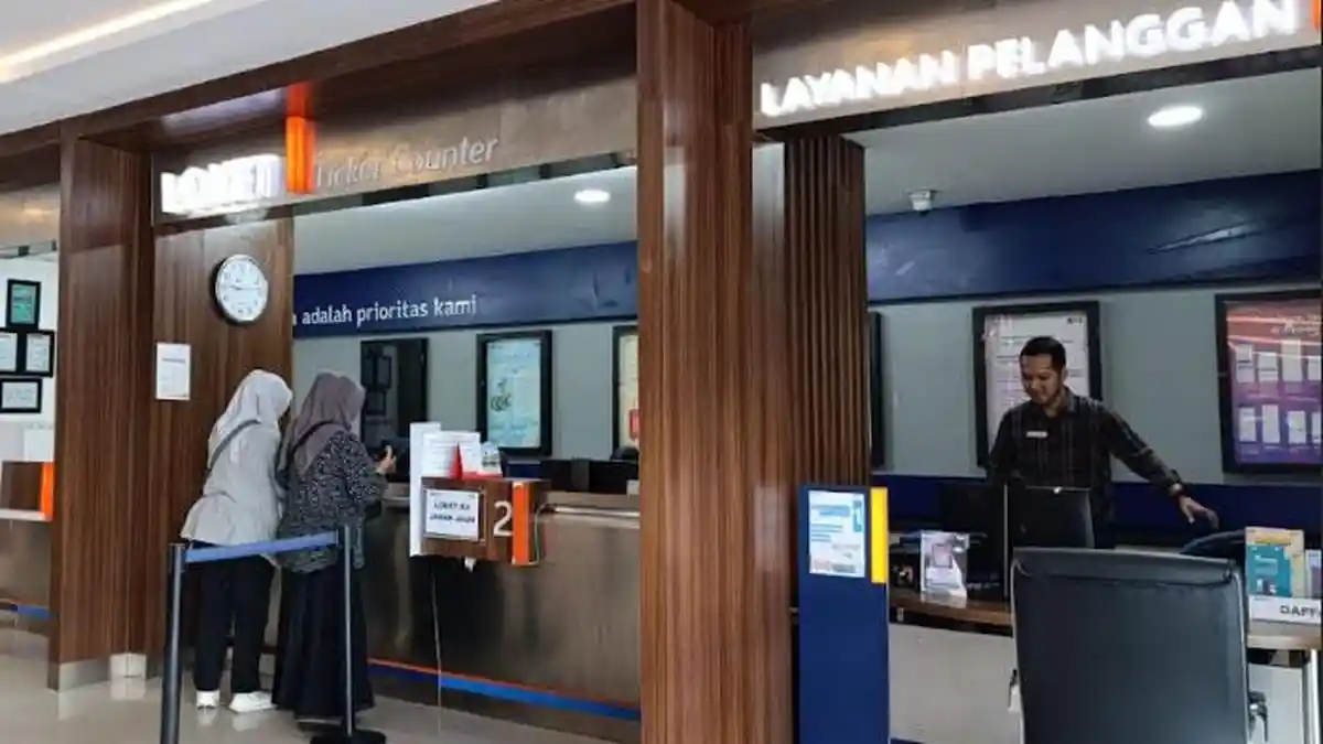 Keberangkatan Dibatalkan Imbas Kecelakaan, Penumpang KA Singasari Refund Tiket di Stasiun Blitar