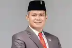 Jenazah-Ketua-DPRD-Buton-Tengah-Saal-Musrimin-Dipulangkan-ke-Buteng-Sulawesi-Tenggara-Kamis-Pagi.jpg