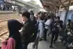 Aktifitas KRL Pasca Pemadaman Listrik