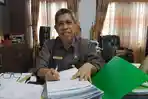 kepala-bkd-kabupaten-maros-h-takdir_20180702_173921.jpg