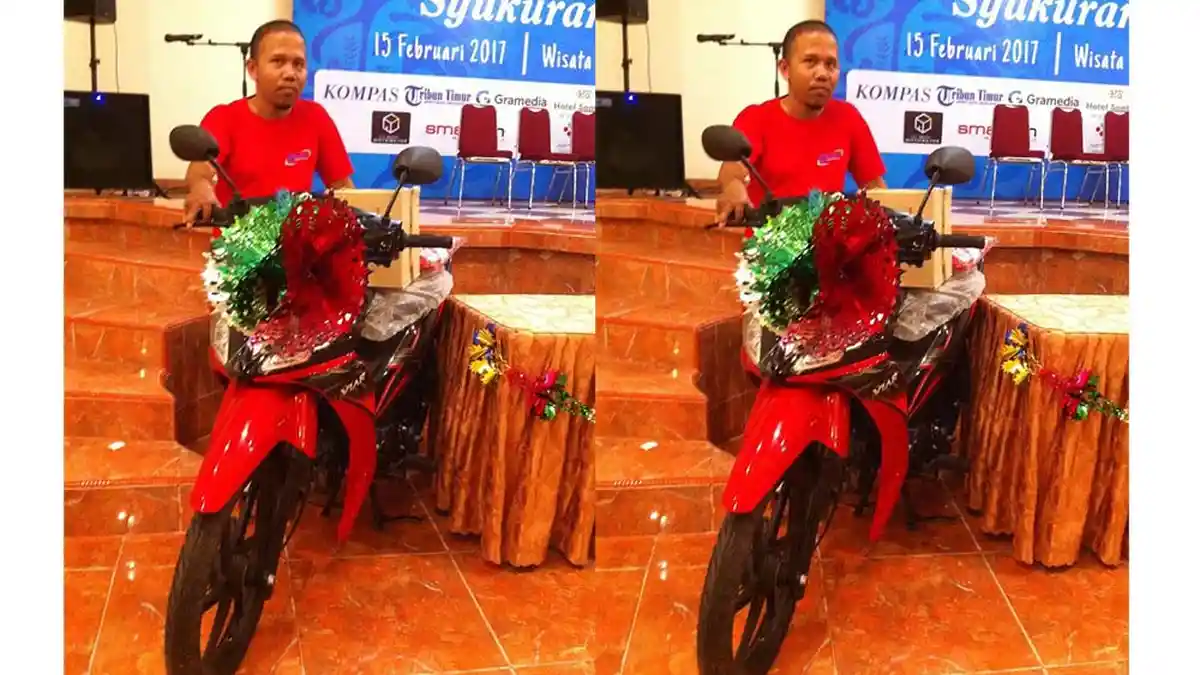 Karyawan Tribun Timur Menangkan Sepeda Motor di Syukuran Kompas Gramedia