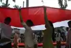 Teatrikal Peringati Perobekan Bendera Belanda Jadi Bendera Indon