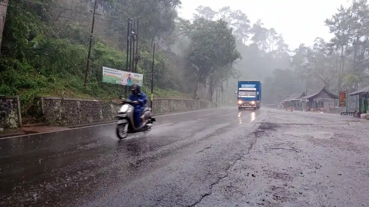 BMKG Jabar Analisis Dampak Cuaca Ekstrem di Sumedang dan Cianjur, Ada Potensi Tanah Longsor
