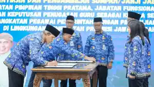 20251110_pelantikan-pejabat-tinggi-Pratama-Pemprov.jpg
