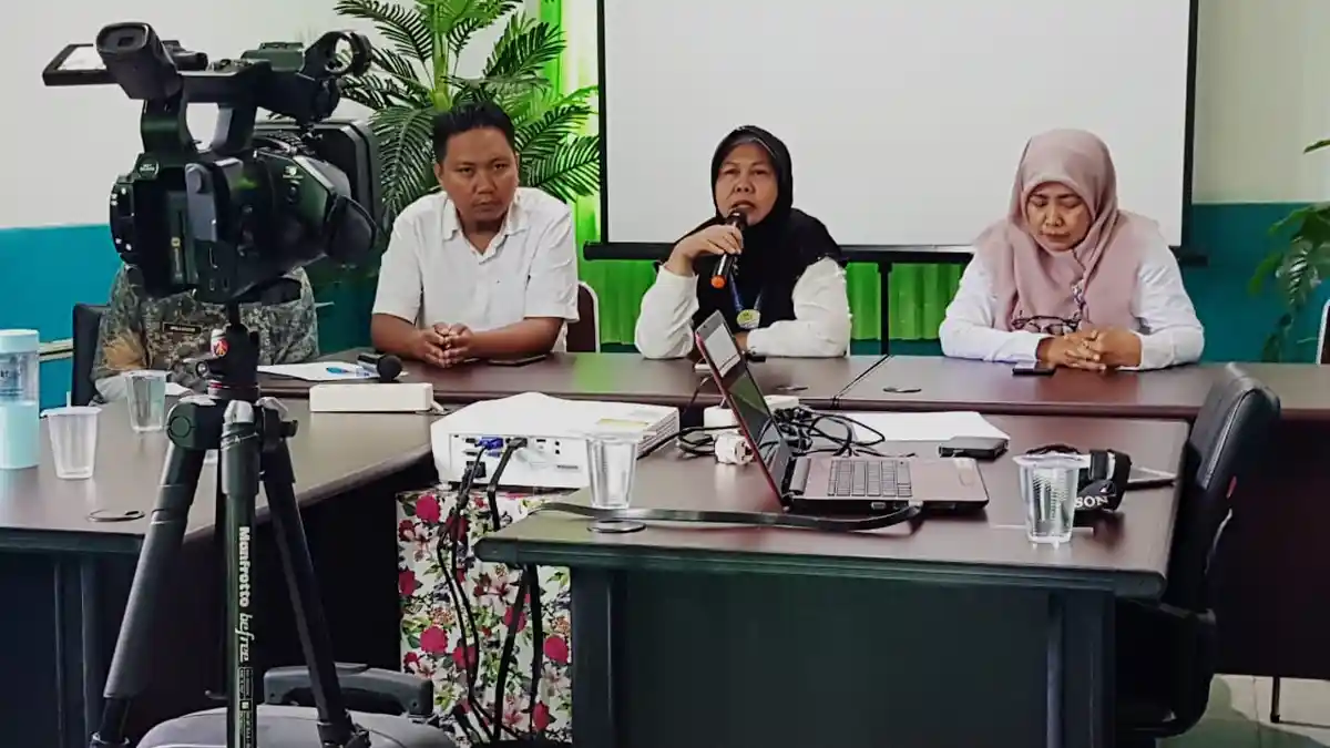 Masker Bukan Penangkal Nomor 1 Virus Corona, Ini Penjelasan Doktor Spesialis Paru RSUD Bontang