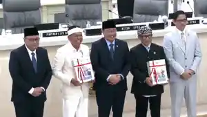 Penyerahan-Laporan-Hasil-Pemeriksaan-LHP-BPK-atas-LKPD-Provinsi.jpg