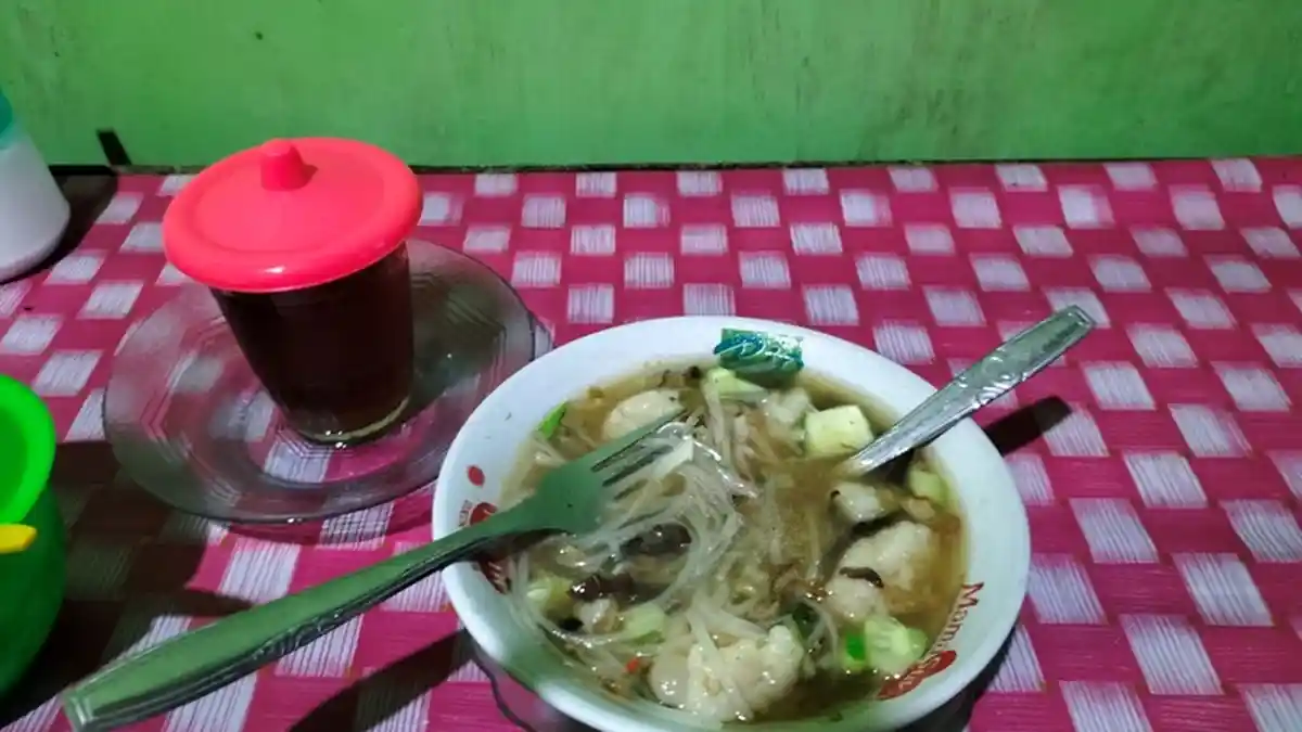 Kuliner Lampung, Nikmatnya Jajan Tekwan Rasa Ikan di Warung Rafan Pringsewu
