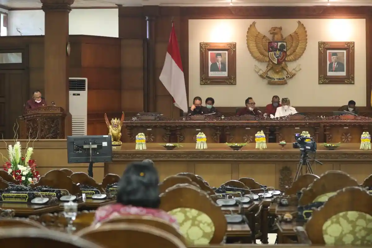 DPRD Bali Kembali Gelar Sidang Paripurna, Bahas Laporan Pembahasan Raperda