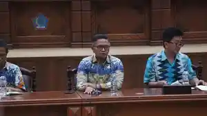 Plt-Sekretaris-DPRD-Sulawesi-Utara-W-Niklas-Silangen.jpg