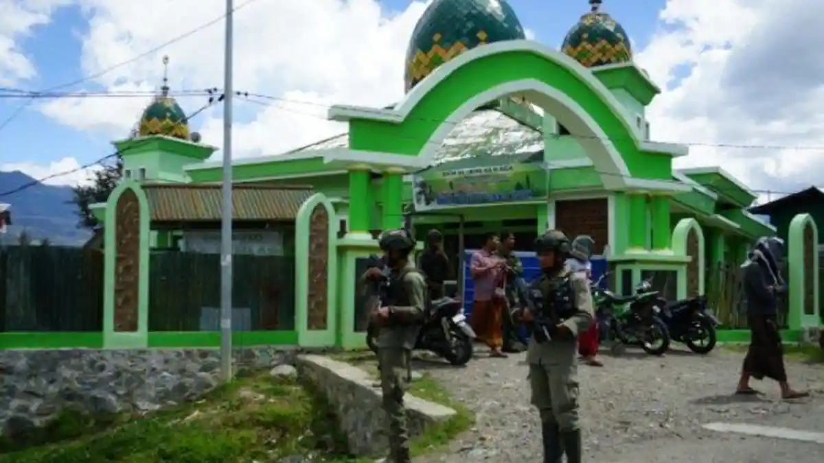 Sosok Briptu Mario Sanoy yang Gugur Diserang OTK di Papua, Kerap Kumpul dengan Warga