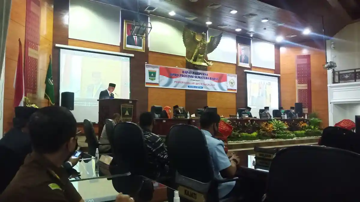 Perintah Gubernur Sumbar kepada SKPD Setelah Terima LHP Laporan Keuangan dari BPK