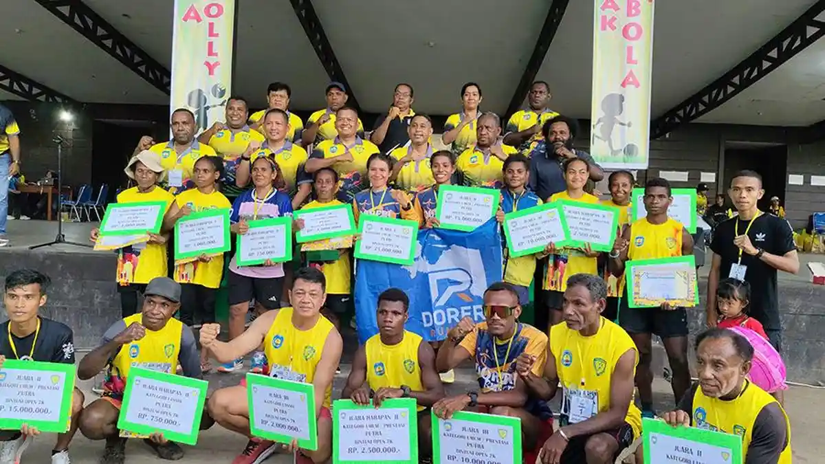 2000 Orang Ikut Lomba Lari HUT Teluk Bintuni, Termasuk Peserta Lansia