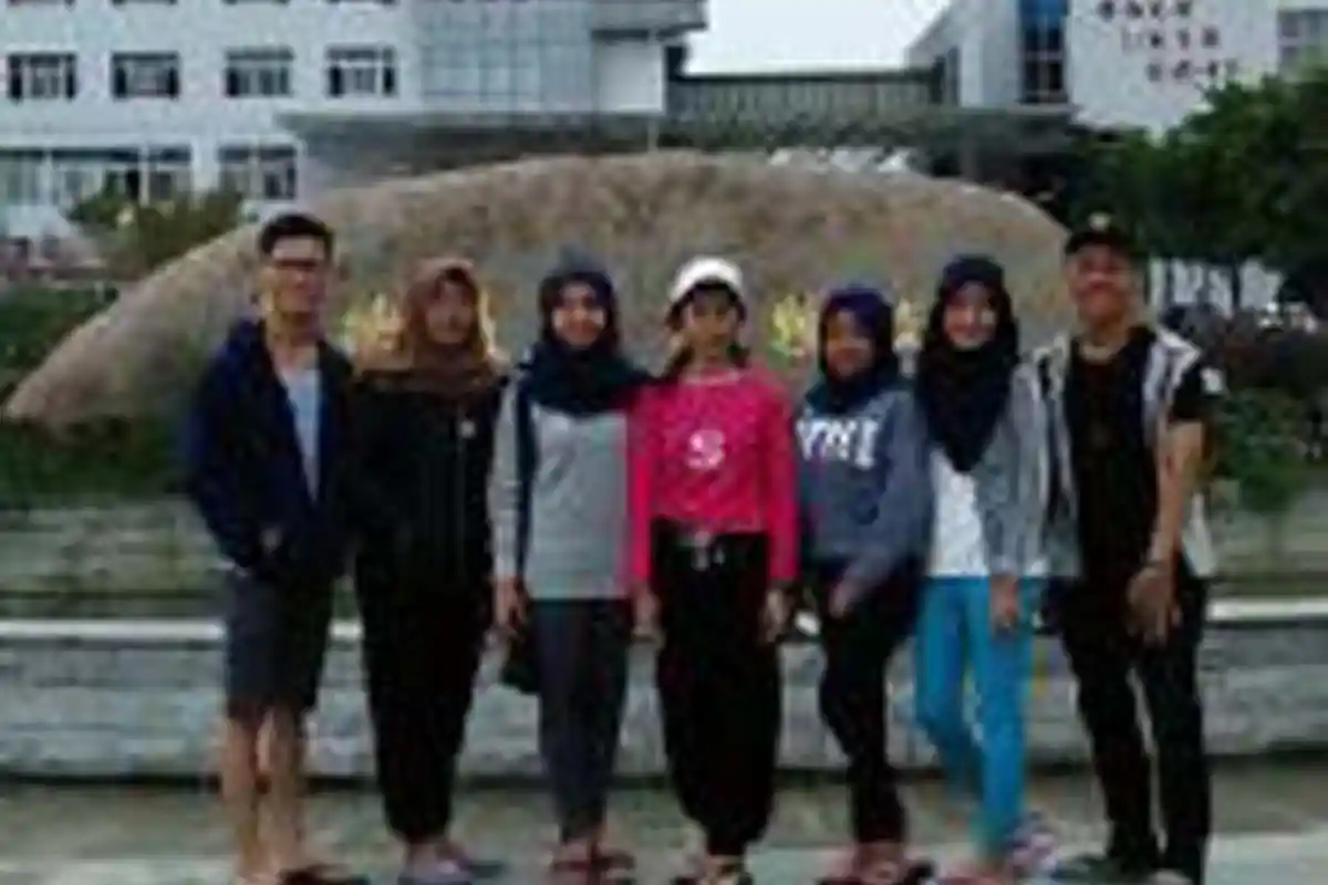 Ini yang Dirasakan 7 Mahasiswa IBI Darmajaya Saat Tiba di Shanghai