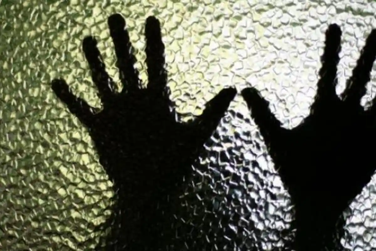 Gadis 15 Tahun Dirudapaksa Setelah Dicekoki Miras oleh Tiga Pemuda di Gampengrejo Kediri