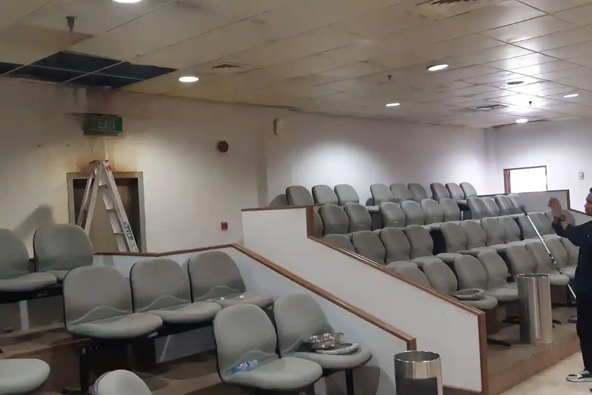 Ruangan Arsip di Pintu Darurat Kantor DPRD Kota Batam Terbakar, Ini Penjelasan Sekwan