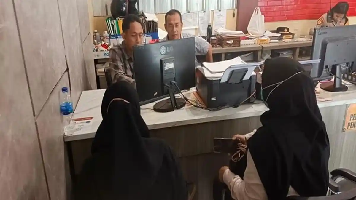 Istri di Palembang Polisikan Keluarga Sendiri Usai Suami Kena 5 Tusukan